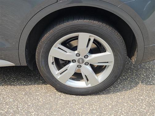 2019 Audi Q5 2.0T Premium Plus