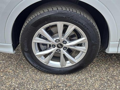 2023 Audi Q3 45 S line Premium Plus