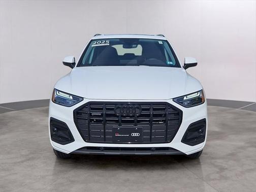 2025 Audi Q5 40 Premium