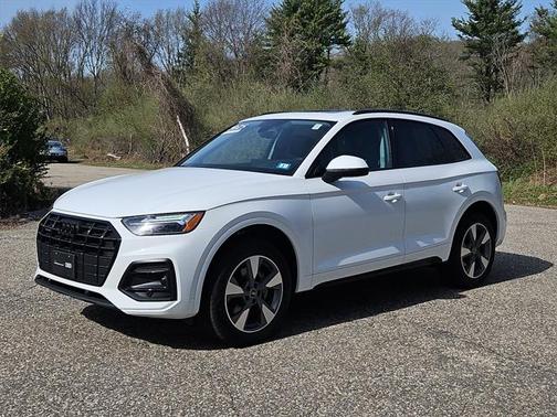 2025 Audi Q5 40 Premium
