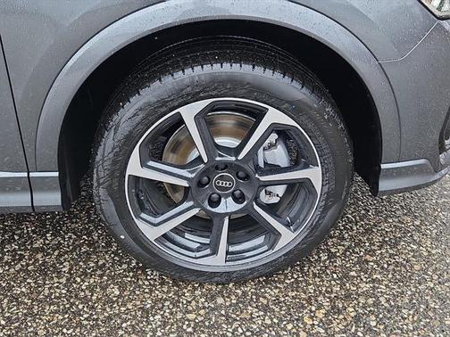 2025 Audi Q3 45 S line Premium Plus