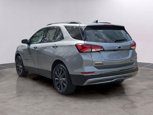 Sterling Gray Metallic 2023 Chevrolet Equinox AWD RS