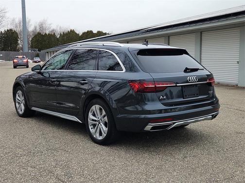 2024 Audi A4 allroad 45 Premium Plus