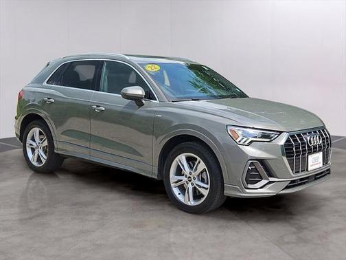 2022 Audi Q3 45 S line Premium Plus