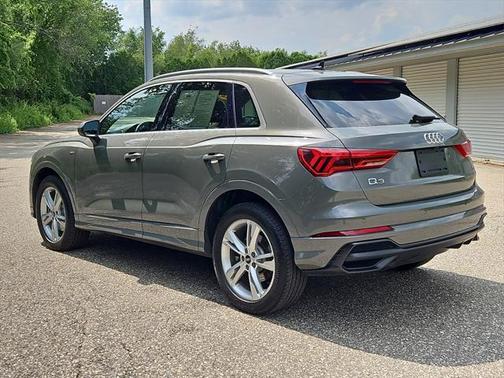 2022 Audi Q3 45 S line Premium Plus