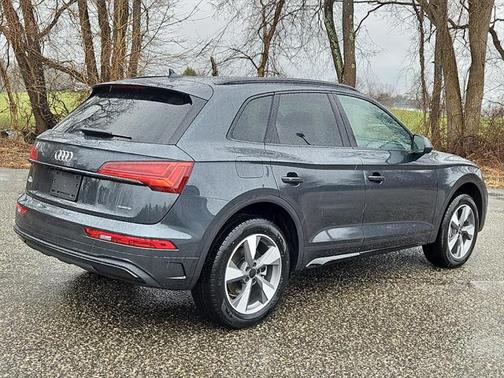 2025 Audi Q5 40 Premium
