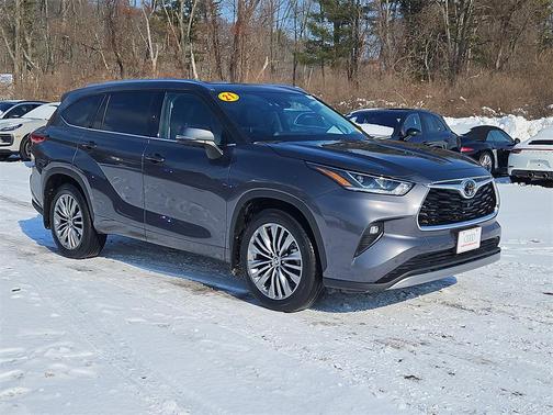 2021 Toyota Highlander Platinum