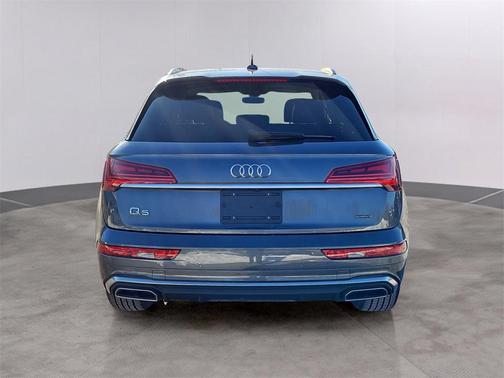 2023 Audi Q5 45 S line Premium