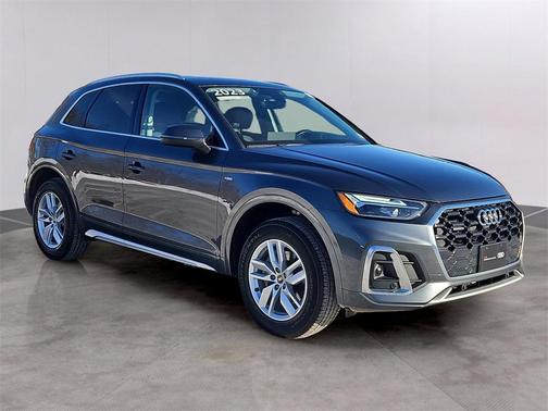 2023 Audi Q5 45 S line Premium