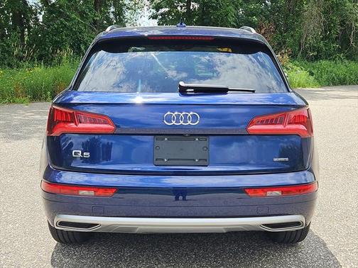 2019 Audi Q5 2.0T Premium Plus