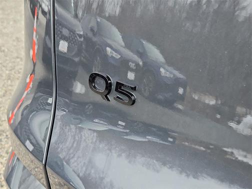 2025 Audi Q5 Premium Plus TFSI quattro S tronic