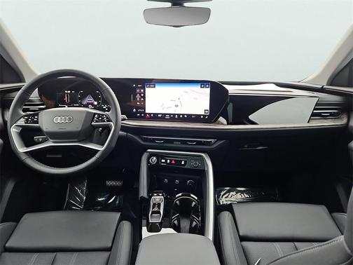 2025 Audi Q5 Premium Plus TFSI quattro S tronic