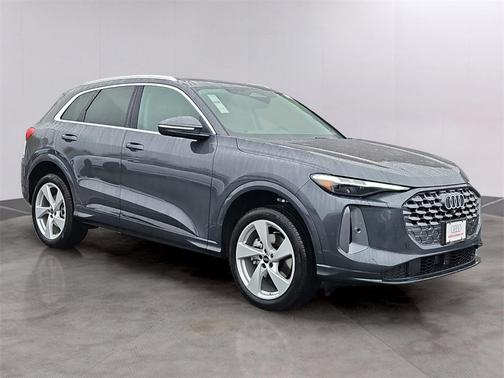 2025 Audi Q5 Premium Plus TFSI quattro S tronic