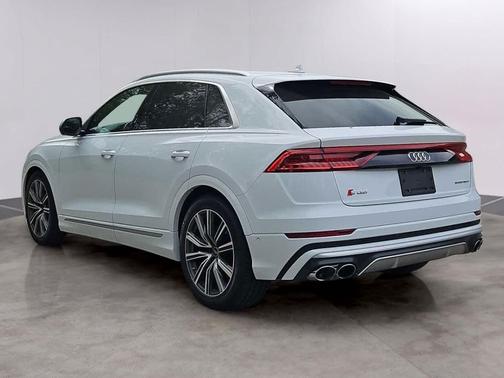 Glacier White Metallic 2023 Audi SQ8 4.0T Premium Plus