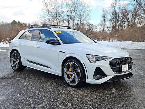 2023 Audi e-tron S Prestige quattro