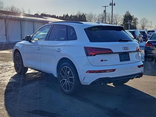 2025 Audi SQ5 3.0T Premium Plus