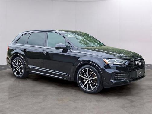 2021 Audi Q7 55 Premium Plus