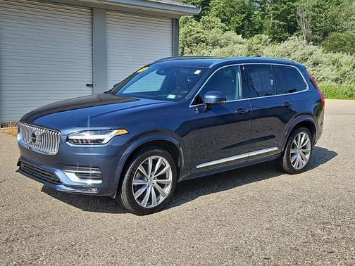 2024 Volvo XC90 B6 Ultimate Bright Theme 7-Seater