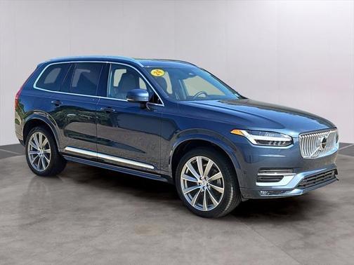 2024 Volvo XC90 B6 Ultimate Bright Theme 7-Seater