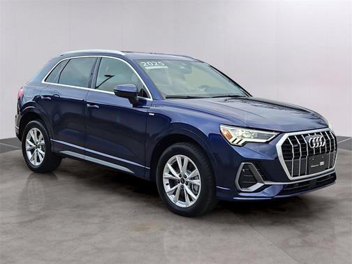 2025 Audi Q3 45 S line Premium Plus