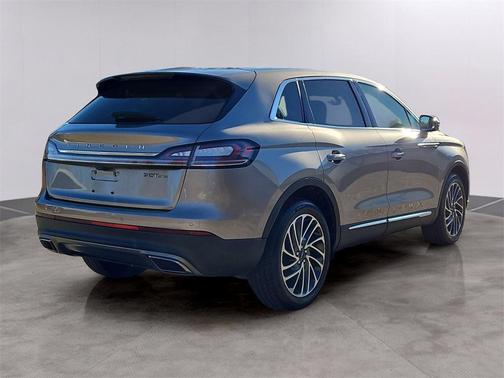 2020 Lincoln Nautilus Reserve