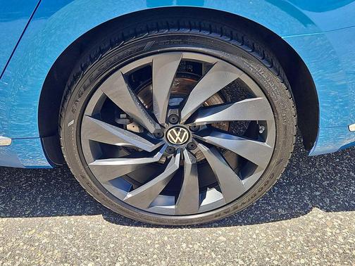 Kingfisher Blue Metallic 2023 Volkswagen Arteon 2.0T SEL R-Line 4MOTION