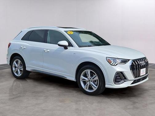 2021 Audi Q3 45 S line Premium Plus