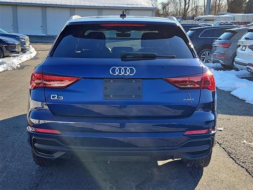 2025 Audi Q3 45 S line Premium Plus