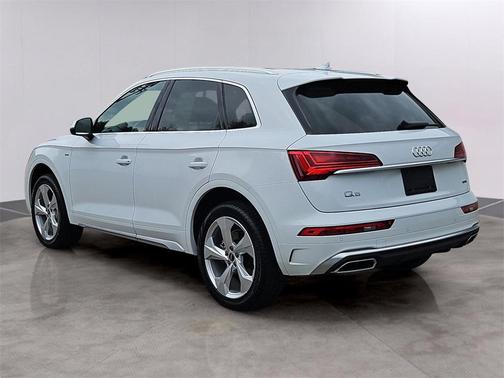 2025 Audi Q5 45 S line Premium Plus