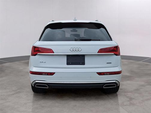 2025 Audi Q5 45 S line Premium Plus