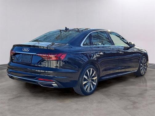 2022 Audi A4 40 Premium Plus