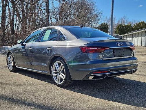 Daytona Gray Pearl Effect 2023 Audi A4 45 S line Premium Plus