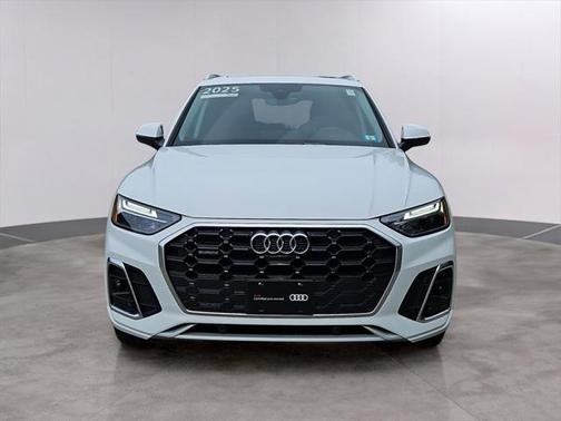 2025 Audi Q5 45 S line Premium Plus
