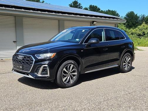 2023 Audi Q5 45 S line Premium Plus