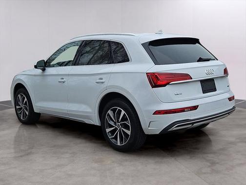2021 Audi Q5 45 Premium Plus