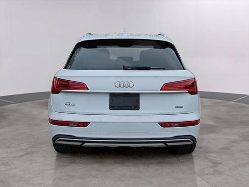 2021 Audi Q5 45 Premium Plus