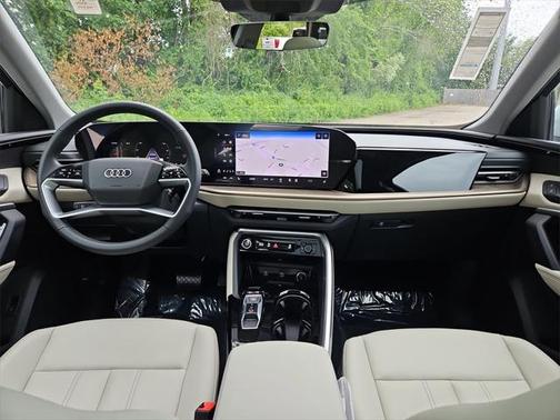 2025 Audi Q5 Premium