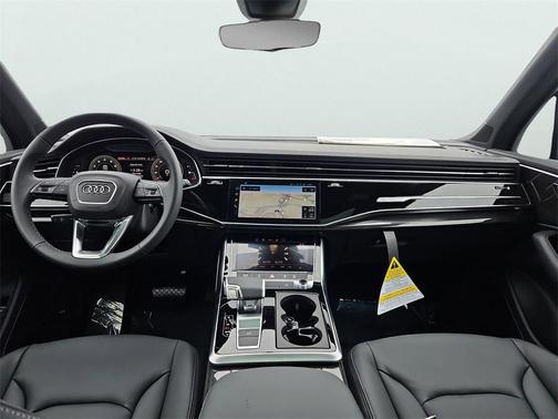 2026 Audi Q7 45 Premium