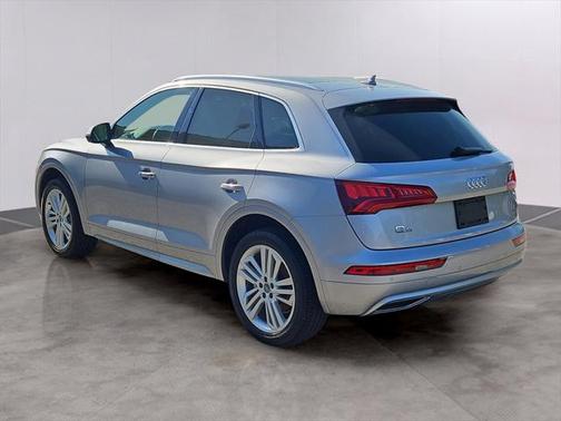 2019 Audi Q5 2.0T Premium Plus
