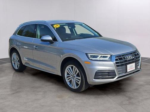 2019 Audi Q5 2.0T Premium Plus