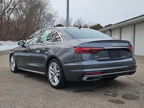 2022 Audi A4 45 S line Premium Plus