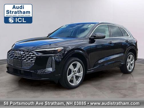 Mythos Black Metallic 2025 Audi Q5 Premium Plus TFSI quattro S tronic