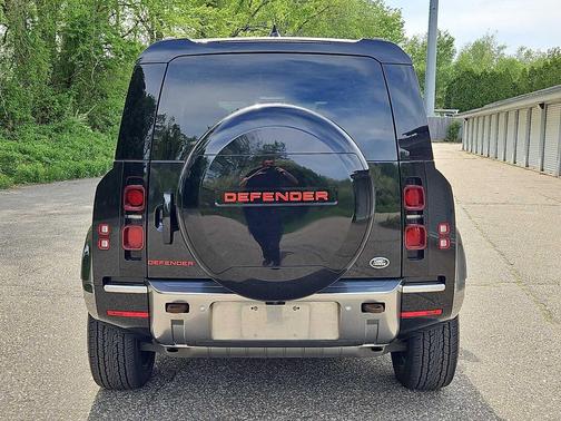 Santorini Black Metallic 2023 Land Rover Defender 110 S