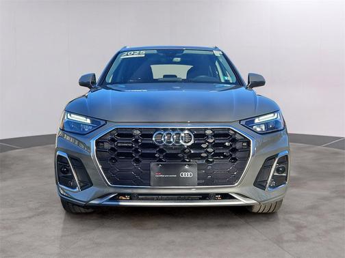 2025 Audi Q5 45 S line Premium Plus