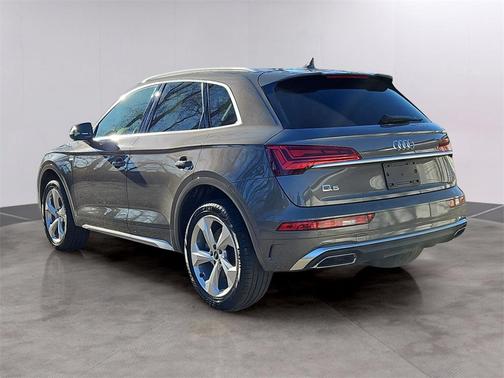 2025 Audi Q5 45 S line Premium Plus