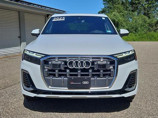 2025 Audi Q7 55 Prestige