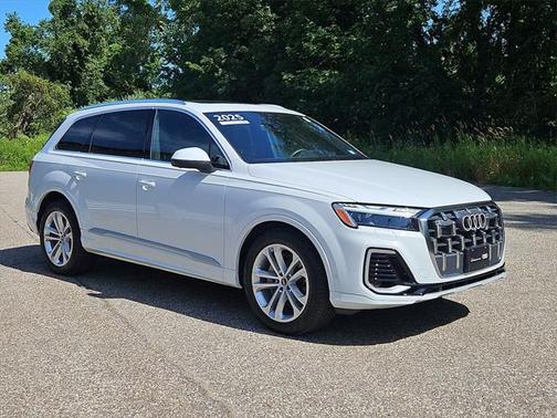 2025 Audi Q7 55 Prestige