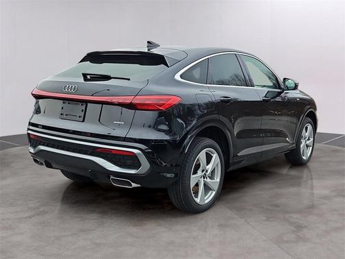 2025 Audi Q5 Premium Plus TFSI quattro S tronic