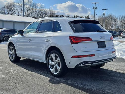 2021 Audi Q5 45 Premium Plus