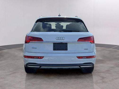 2021 Audi Q5 45 Premium Plus